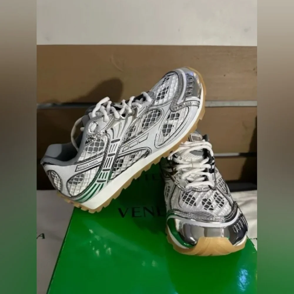 Bottega Veneta Orbit Sneakers